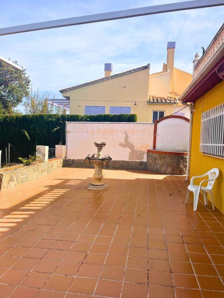 Villa Casa Con Jardin En Ogíjares Exterior foto